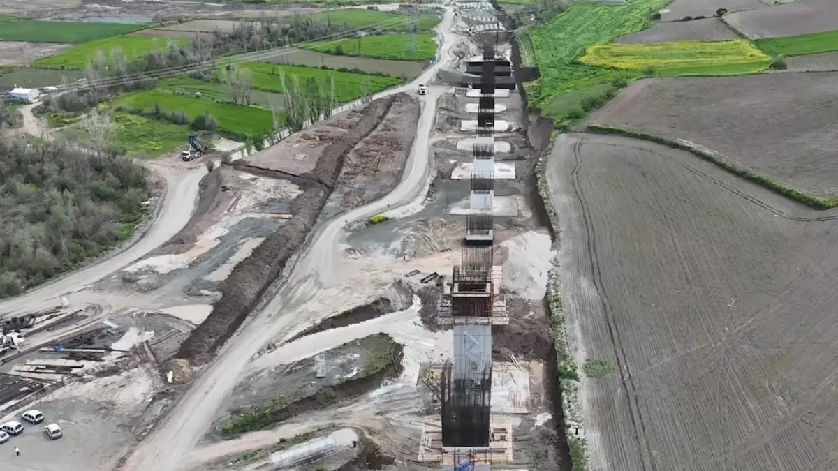 Bir Şehir Daha Hızlı Trenle Buluşuyor: Yolculuk süresi 2,5 saate düşecek