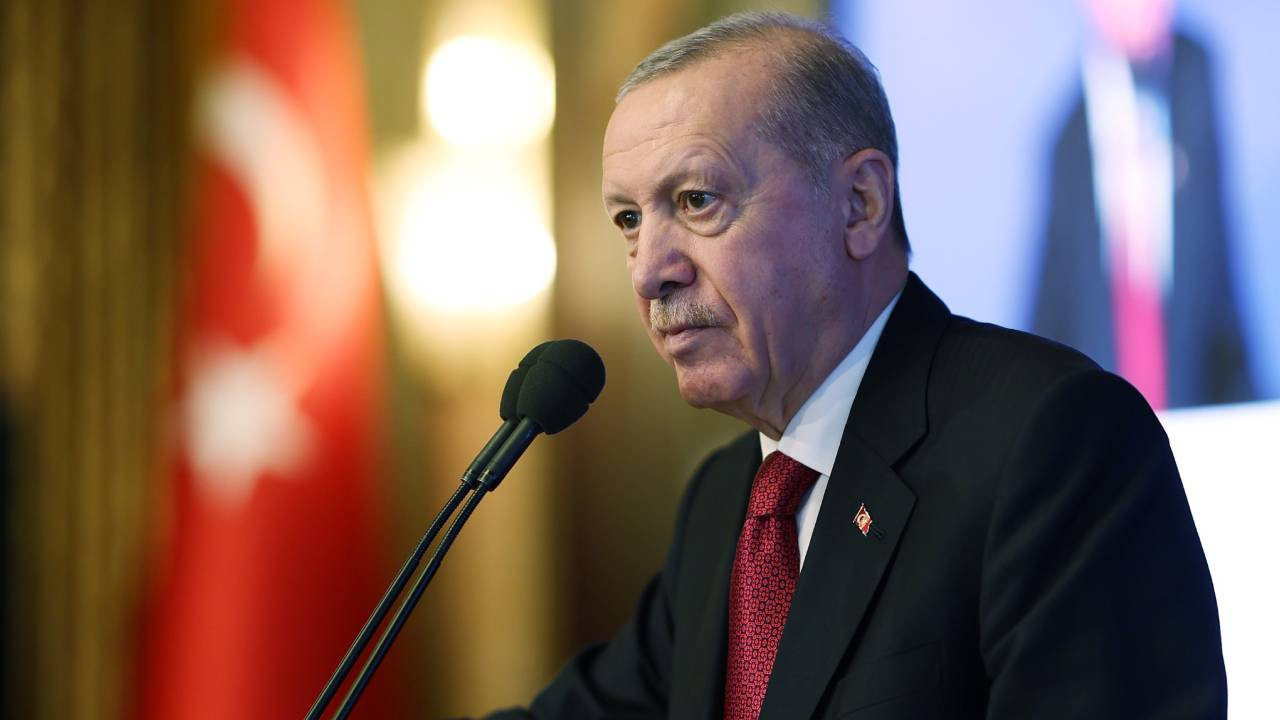 Cumhurbaşkanı Erdoğan: FETÖ'cüler hala fırsat kolluyor, tetikte olacağız