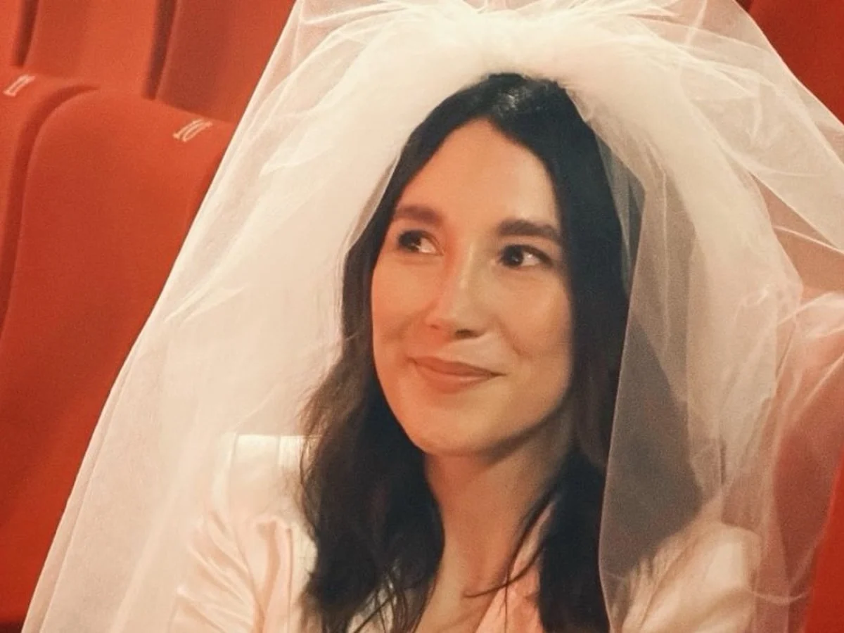Sibel Kekilli düğün videosu yayınladı! Dansına yorum yağdı