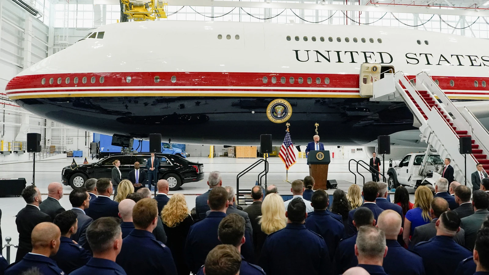 Trump yeni 'Uçan Beyaz Saray'ı tanıttı: İlk duraklardan biri Türkiye olacak!