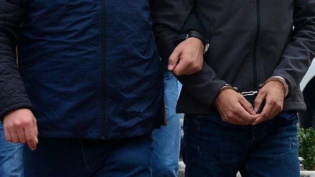 İstanbul merkezli örgütlü kredi dolandırıcılığı operasyonu: 27 şüpheli yakalandı