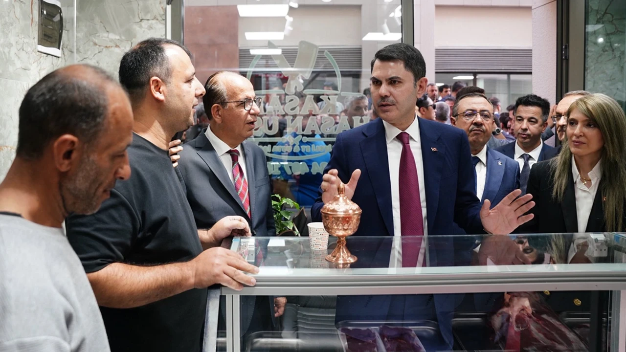 Açılışı Bakan Kurum Yaptı, Tarihi Bakırcılar Çarşısı Yeniden Doğdu
