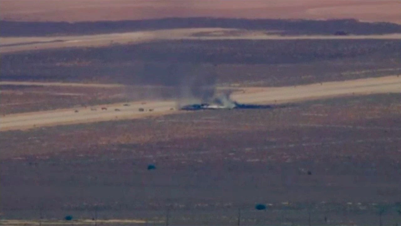 ABD'ye ait B-52 bombardıman uçağı düştü