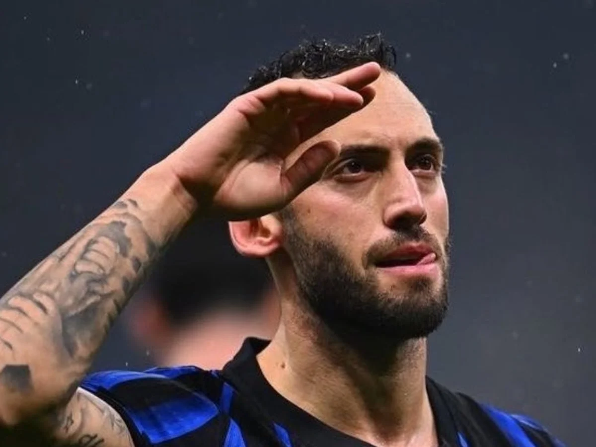 Hakan Çalhanoğlu'na Fenerbahçe sorusu