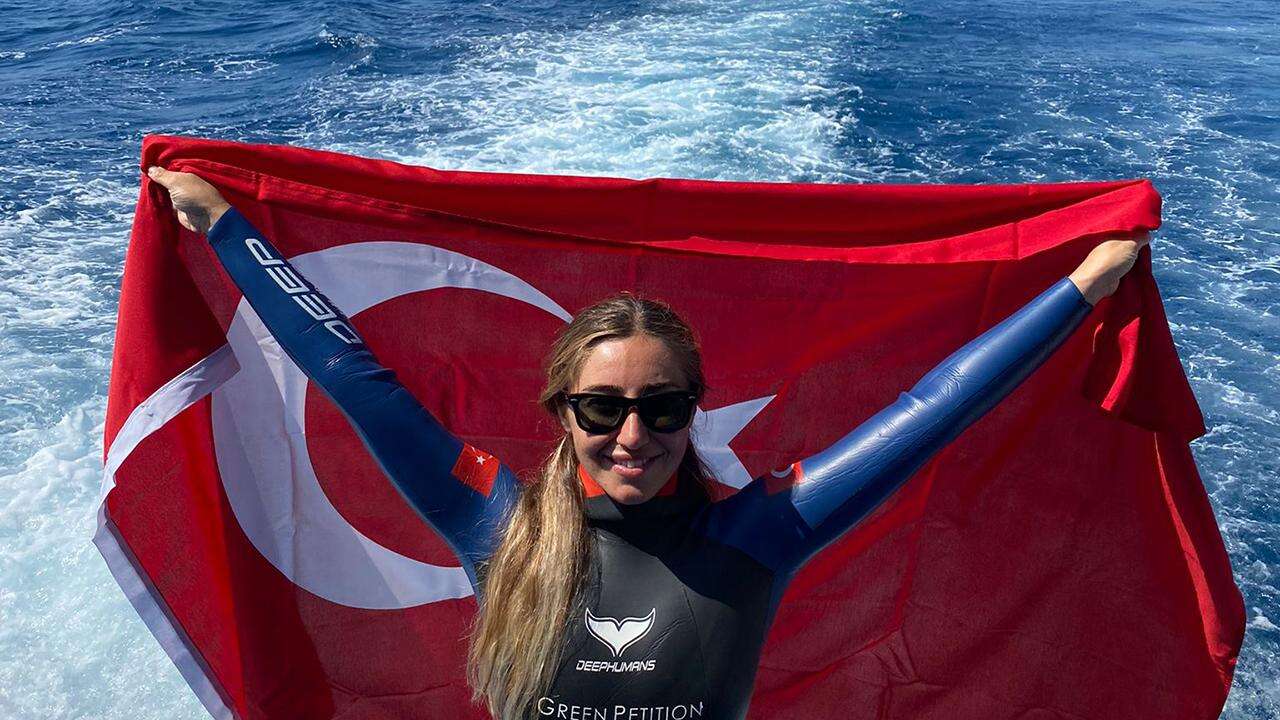 Şahika Ercümen'den Türkiye Şampiyonası'nda iki altın birden!