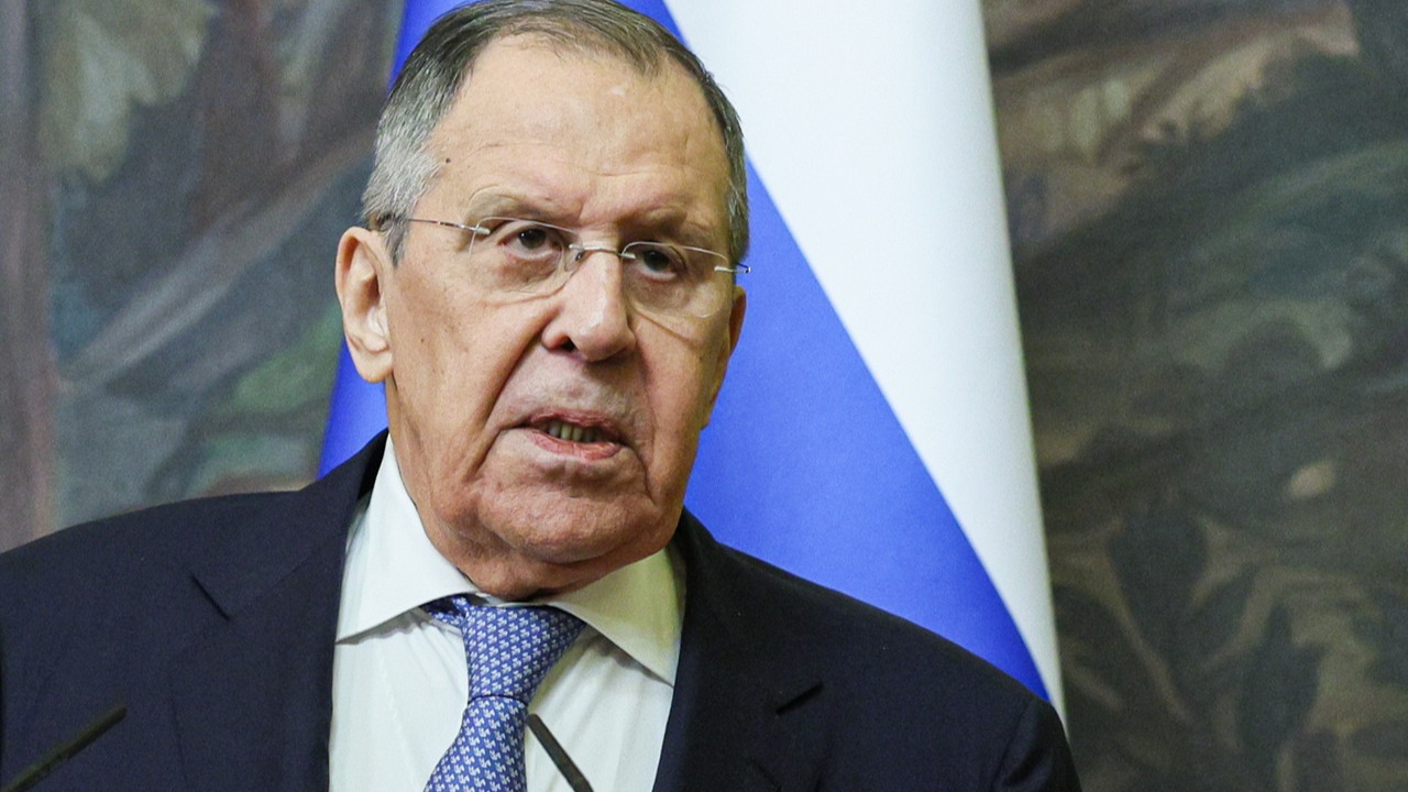 Lavrov 'siyasi çözüm' için Kiev yönetimini işaret etti: Ofsayttan pas vermeye çalışsalar da top sahamızda değil
