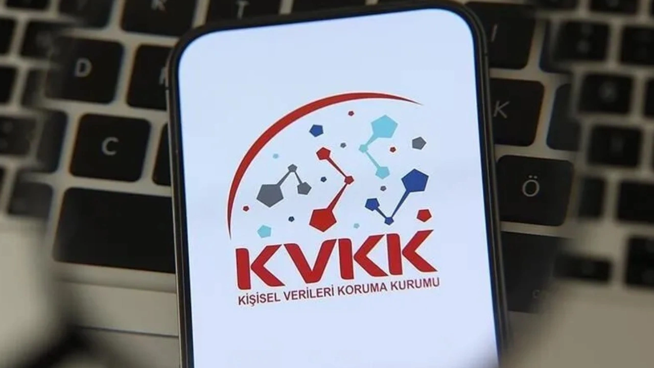 Sınav sonuçları ve mülakat listelerinde yeni dönem! KVKK kararı Resmi Gazete'de yayımlandı