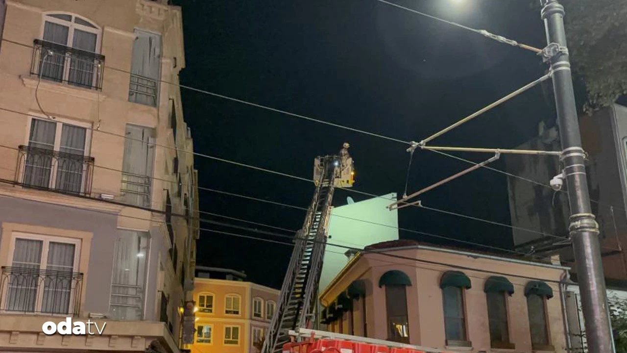 İstanbul'da baz istasyonu yandı