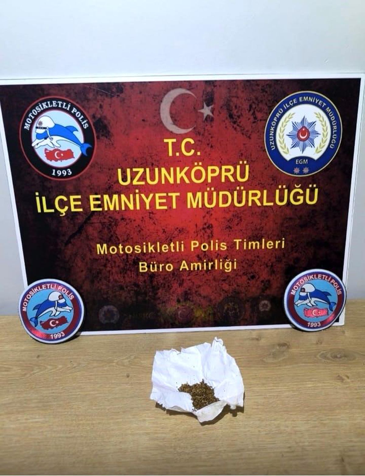Uzunköprü'de Yunus timlerinden uyuşturucu operasyonu: 2 şüpheli hakkında işlem başlatıldı