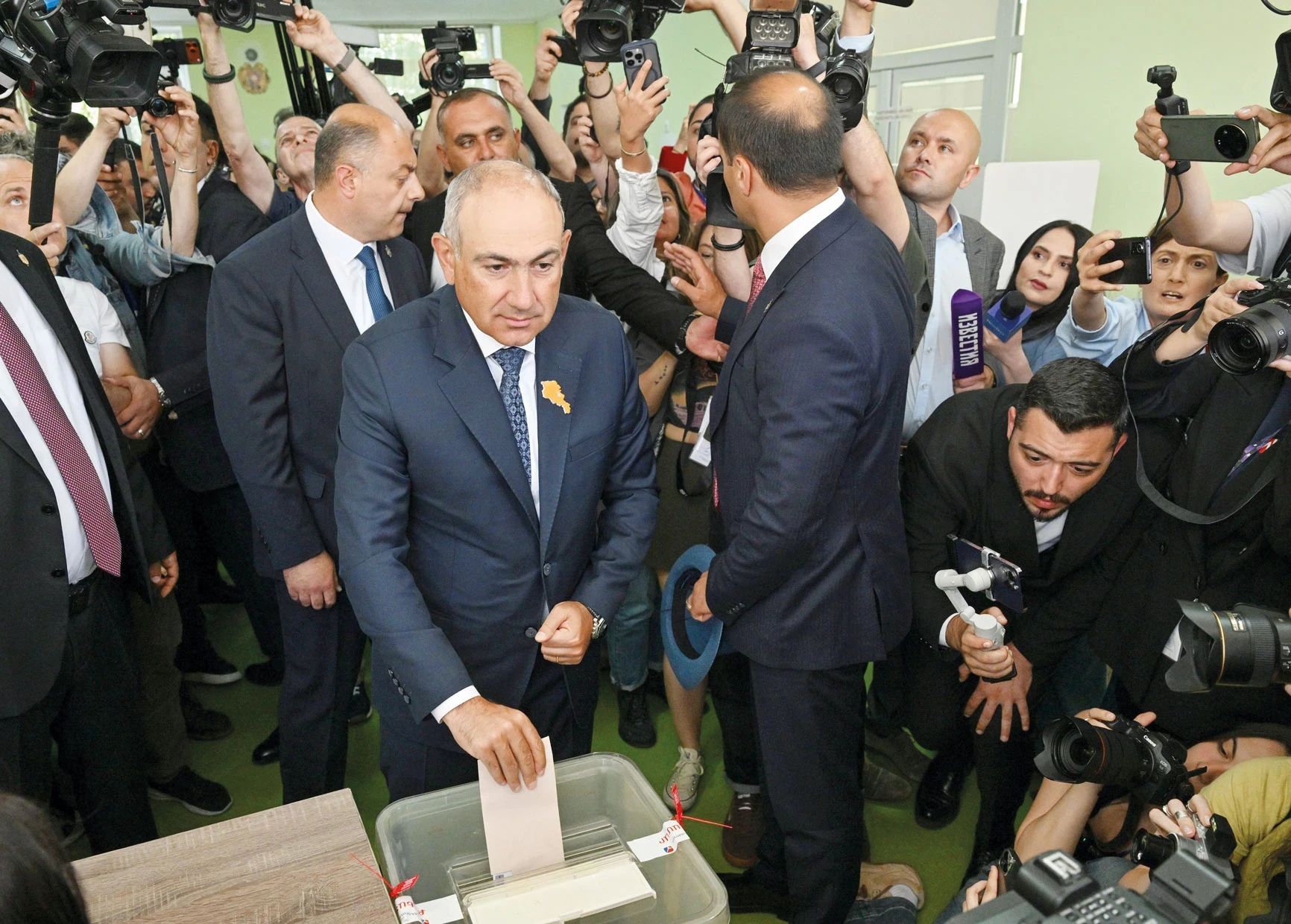 Ermenistan bir kez daha Paşinyan dedi... Ankara’ya sıcak mesaj