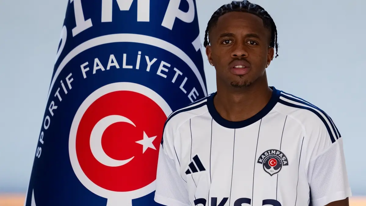 Kasımpaşa'ya Malili sağ kanat!