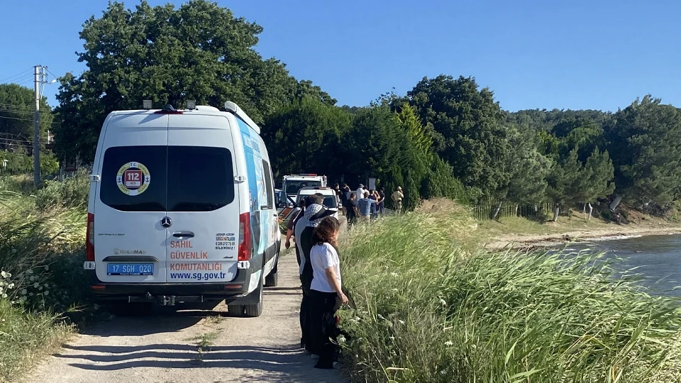 Çanakkale’de denizde kaybolan kız çocuğu için arama çalışmaları sürüyor