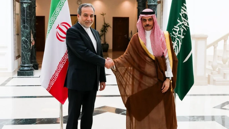 İran Dışişleri Bakanı Erakçi Suudi Arabistanlı mevkidaşıyla müzakere sürecini görüştü