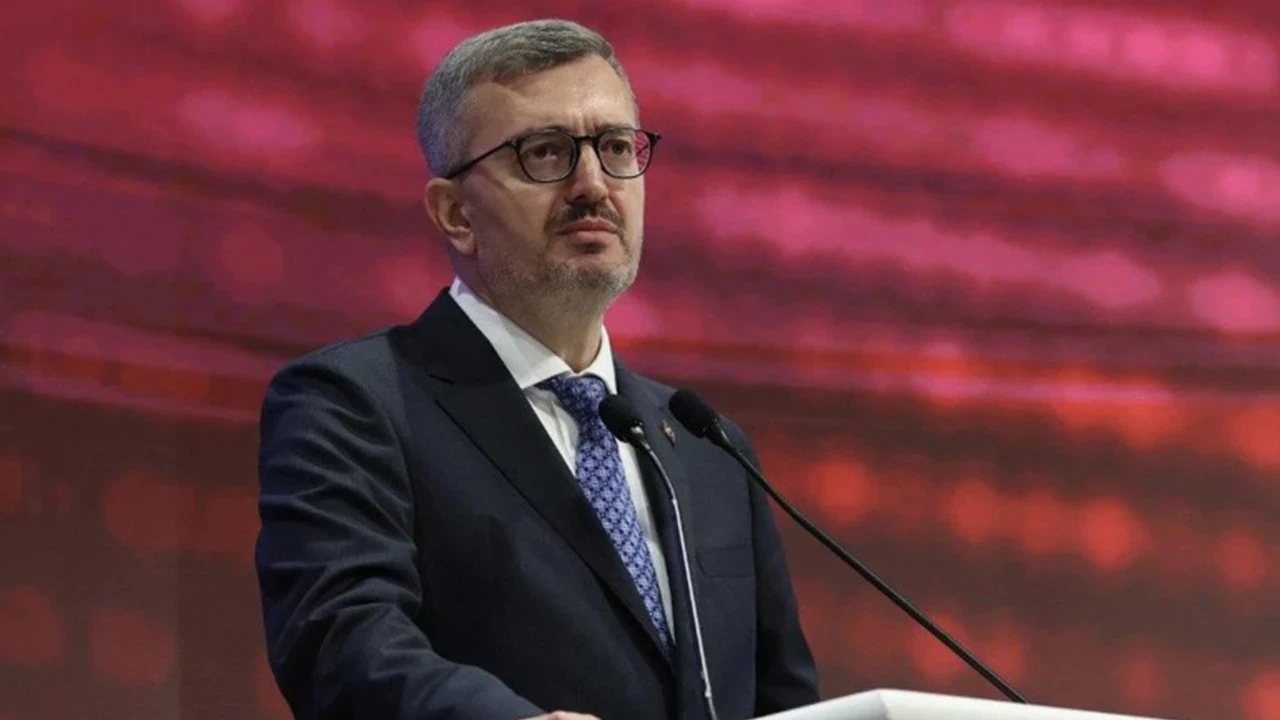 İletişim Başkanı Duran, Azerbaycan’ın Milli Kurtuluş Günü’nü kutladı