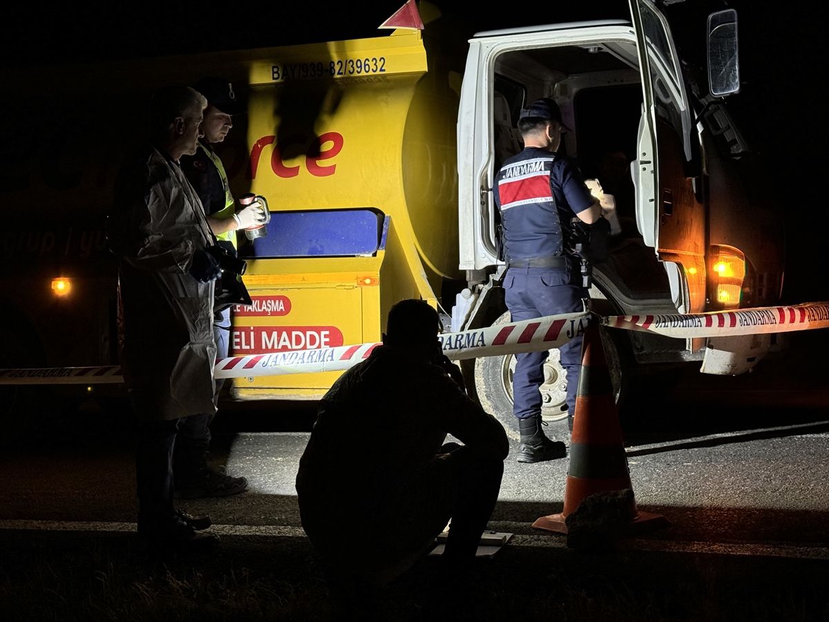 Karaman'da direksiyon başında kalp krizi geçiren sürücü öldü