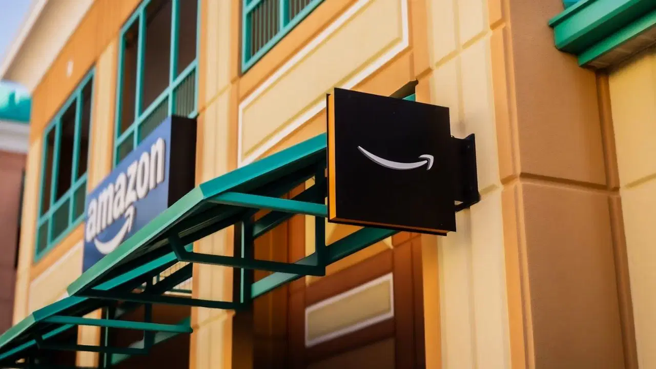 Amazon, Hindistan'da 13 milyar dolar yatırım yapacak