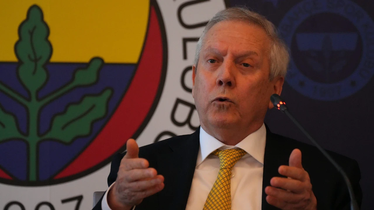 Aziz Yıldırım, teknik direktör iddialarına yanıt verdi