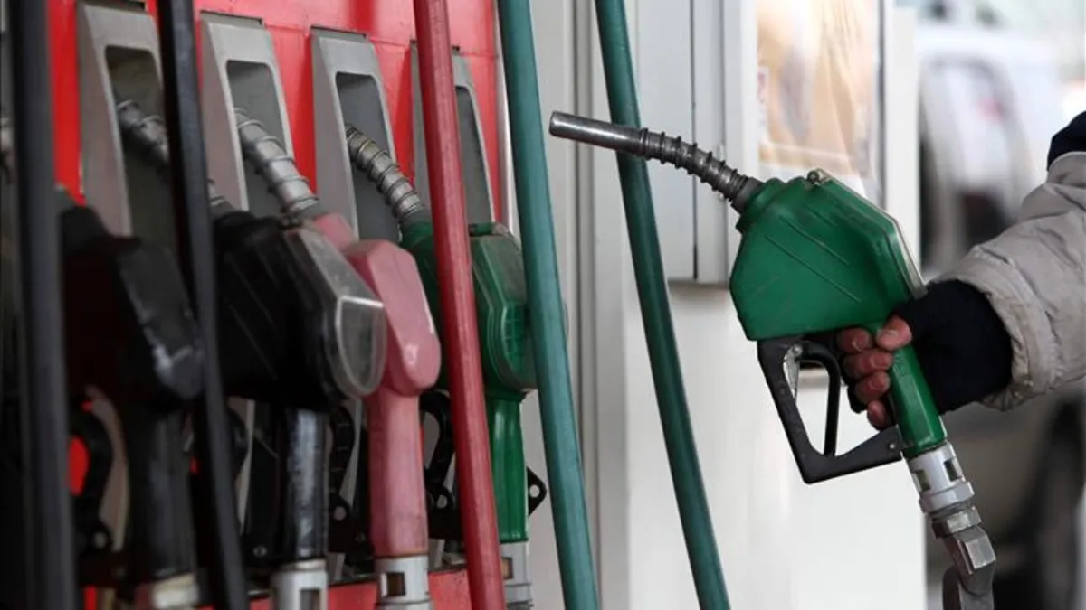 Benzine zam geldi! Araç sahiplerini yakından ilgilendiriyor: İşte 23 Temmuz güncel akaryakıt fiyatları...