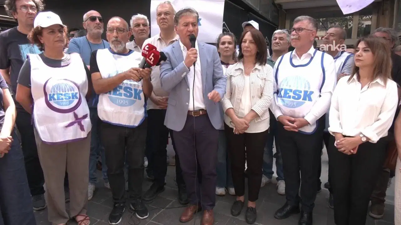CHP'den KESK'in 'adalet nöbeti’ne destek: ‘Bu fiili OHAL rejimine karşı hep birlikte mücadele edeceğiz’