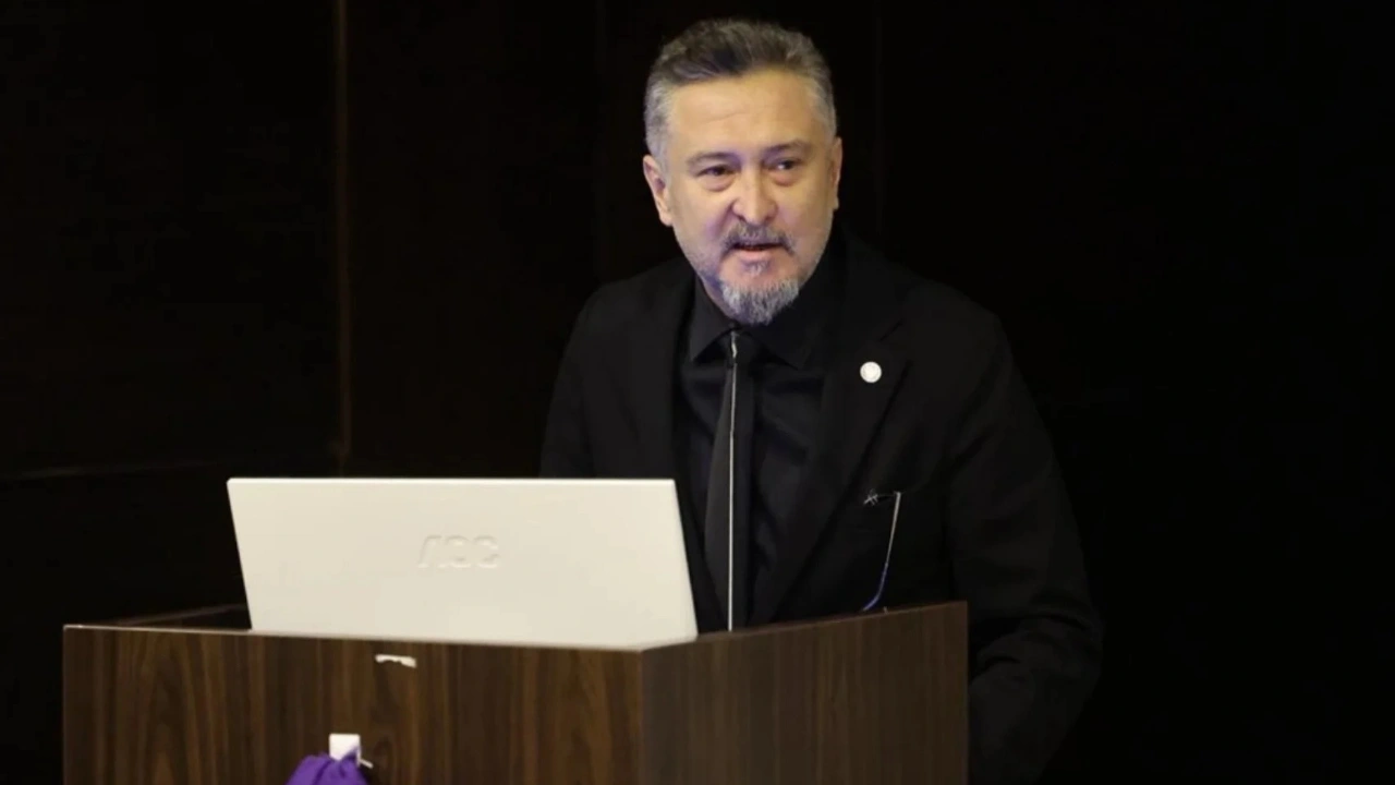 Uyuşturucu soruşturmasında gözaltına alınan baro başkanı istifa etti