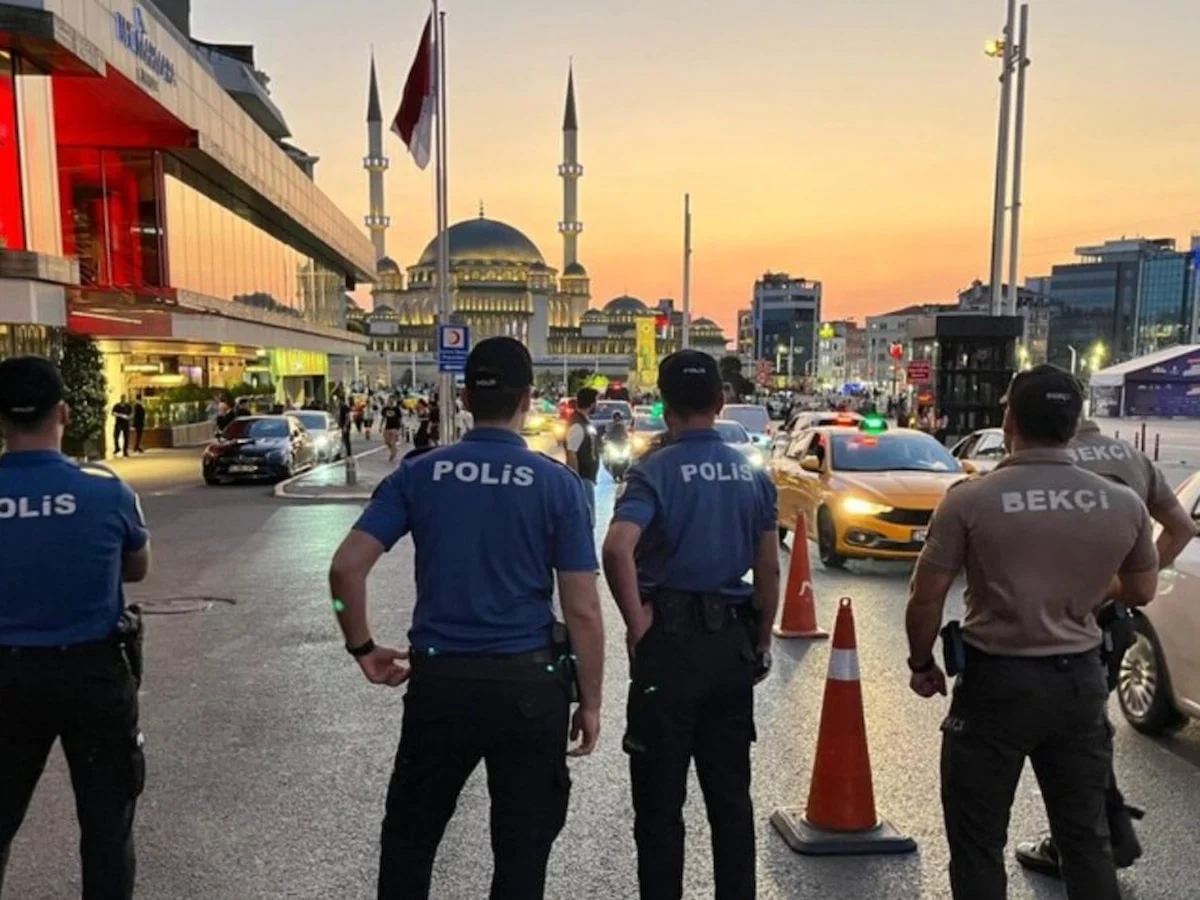 'Huzur İstanbul' uygulamasında bin 18 şüpheli yakalandı