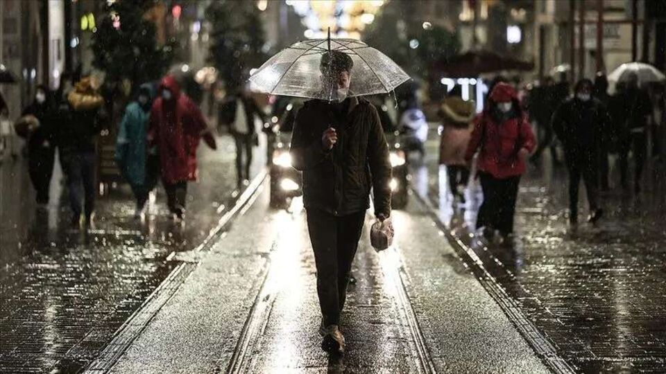 Yurt genelinde hava sıcaklıkları yarından itibaren düşüyor: Kuzey kesimlerde üç gün yağış var!