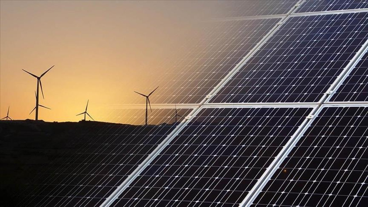İspanya'da yenilenebilir enerji faturalarda aylık 10 euro tasarruf sağladı