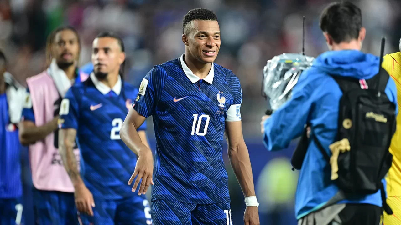 Kylian Mbappe Dünya Kupası tarihine geçti: Gözünü Messi'nin rekoruna dikti!