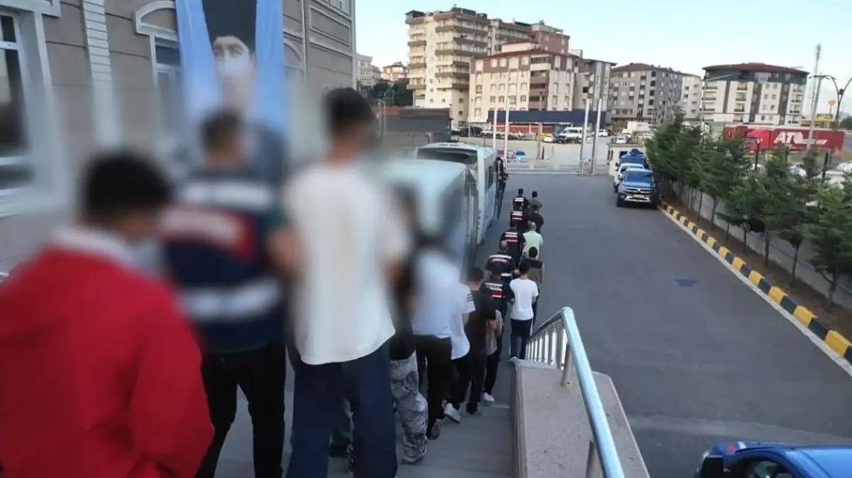 5 ilde eş zamanlı baskın: Yasa dışı bahis operasyonunda 43 kişi yakalandı