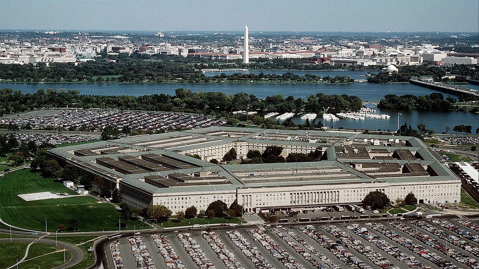 CIA ve FBI Trump’a karşı, Beyaz Saray’da yükselen yeni kriz