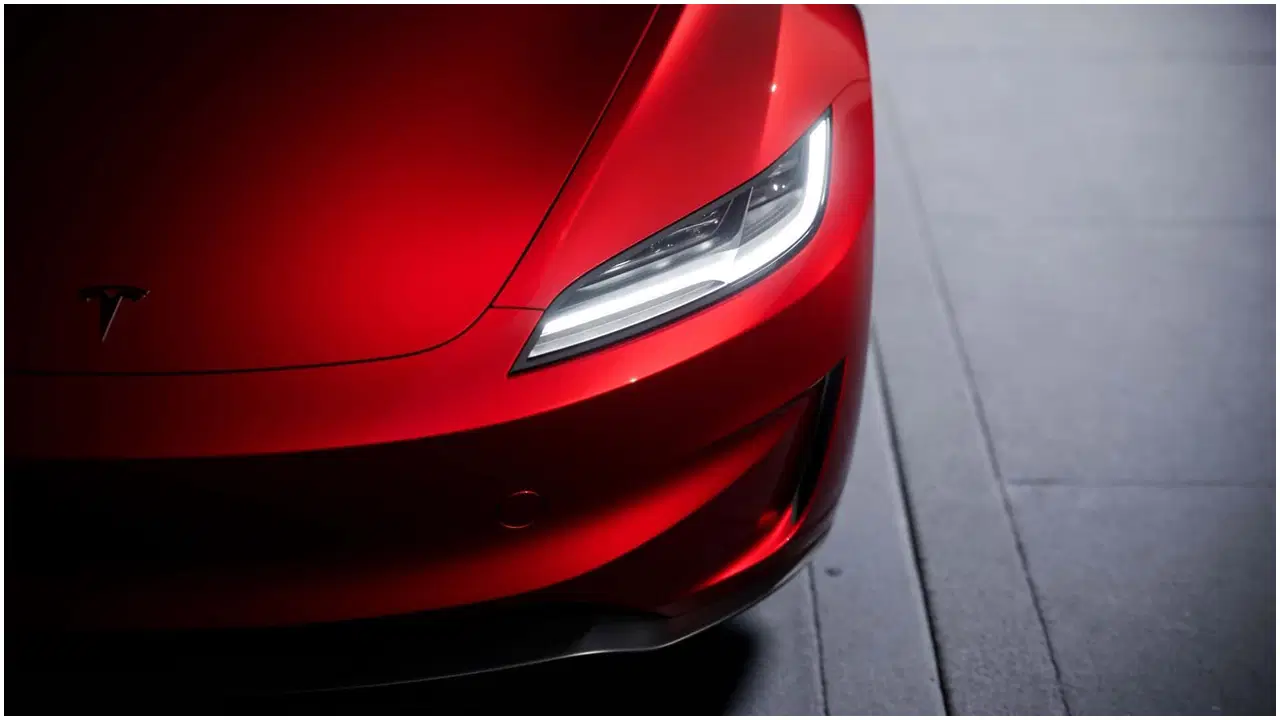 Tesla'nın kârı ikinci çeyrekte düştü