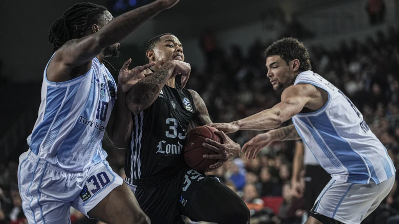 TOFAŞ ABD'li basketbolcu Shavar Reynolds'ı kadrosuna kattı