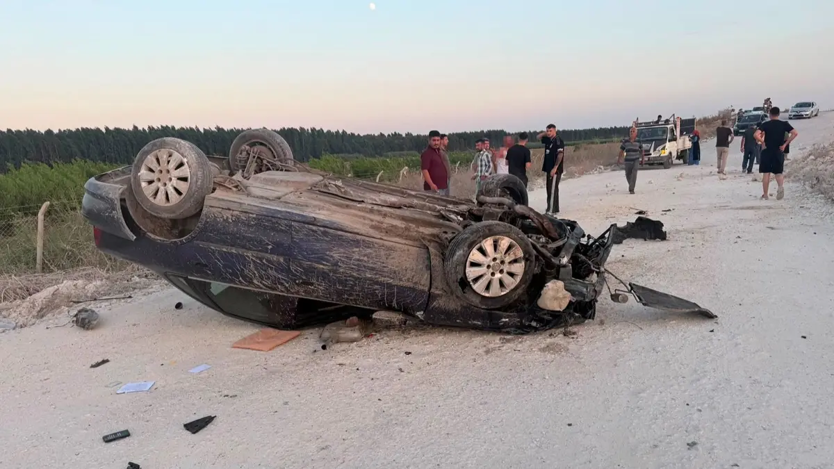 Mersin'de trafiğe kapalı yolda feci kaza: Genç kadın hayatını kaybetti