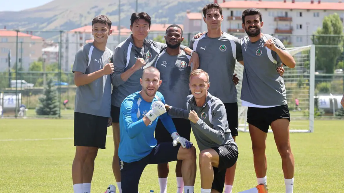 Alanyaspor, Erzurum'da hazırlıklara başladı