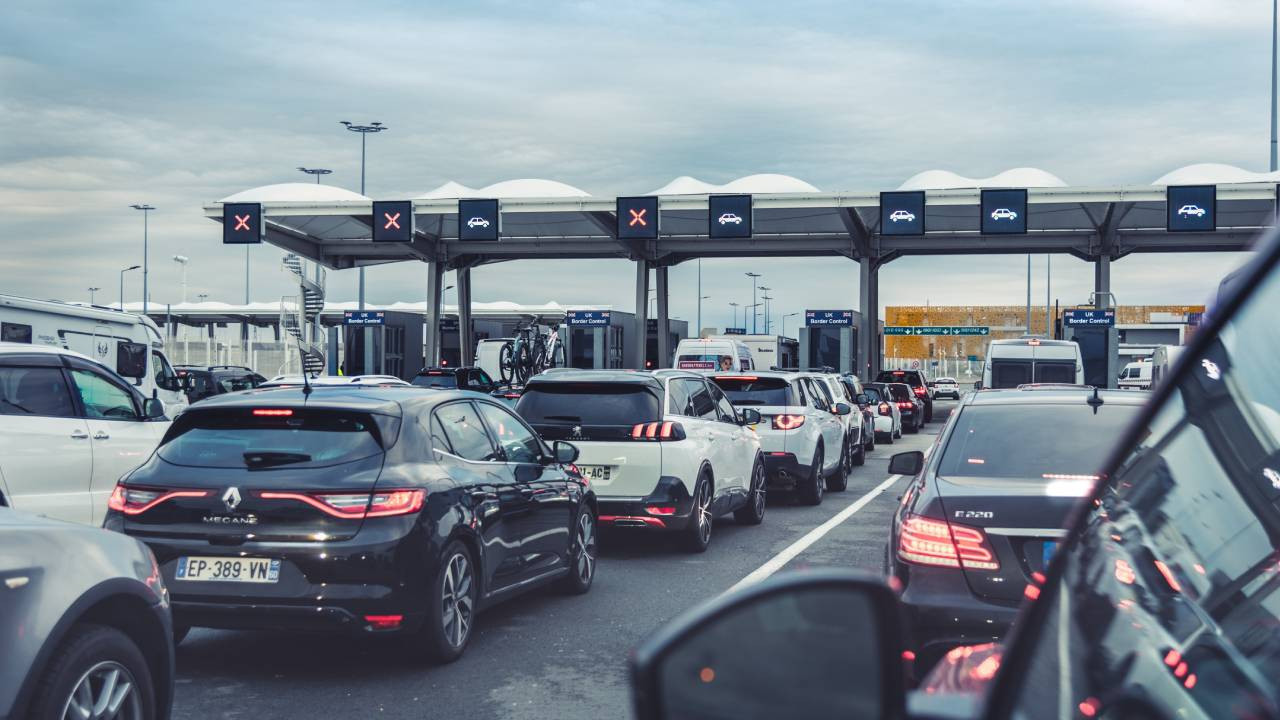 Yeni Schengen sistemi ESS: Avrupa'da hava, demiryolu ve otoyollar kilitlendi