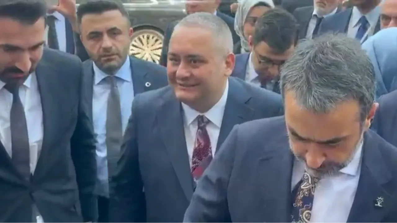 Keçiören Belediye Başkanı Mesut Özarslan, AK Parti Genel Merkezi'nde