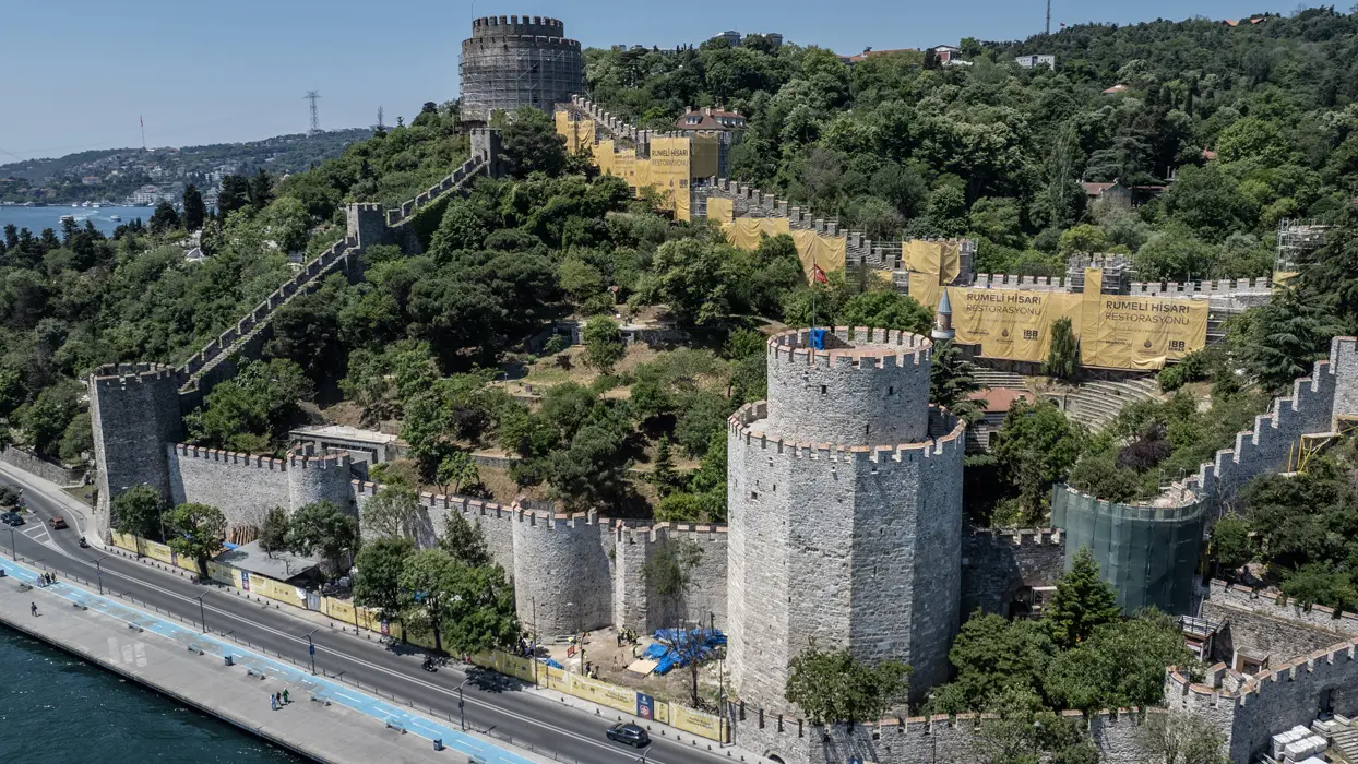 CHP'li yönetimin beceriksizliğine sert tepki: Sultan Fatih'in 3 ayda yaptığını 6 yılda bitiremediler