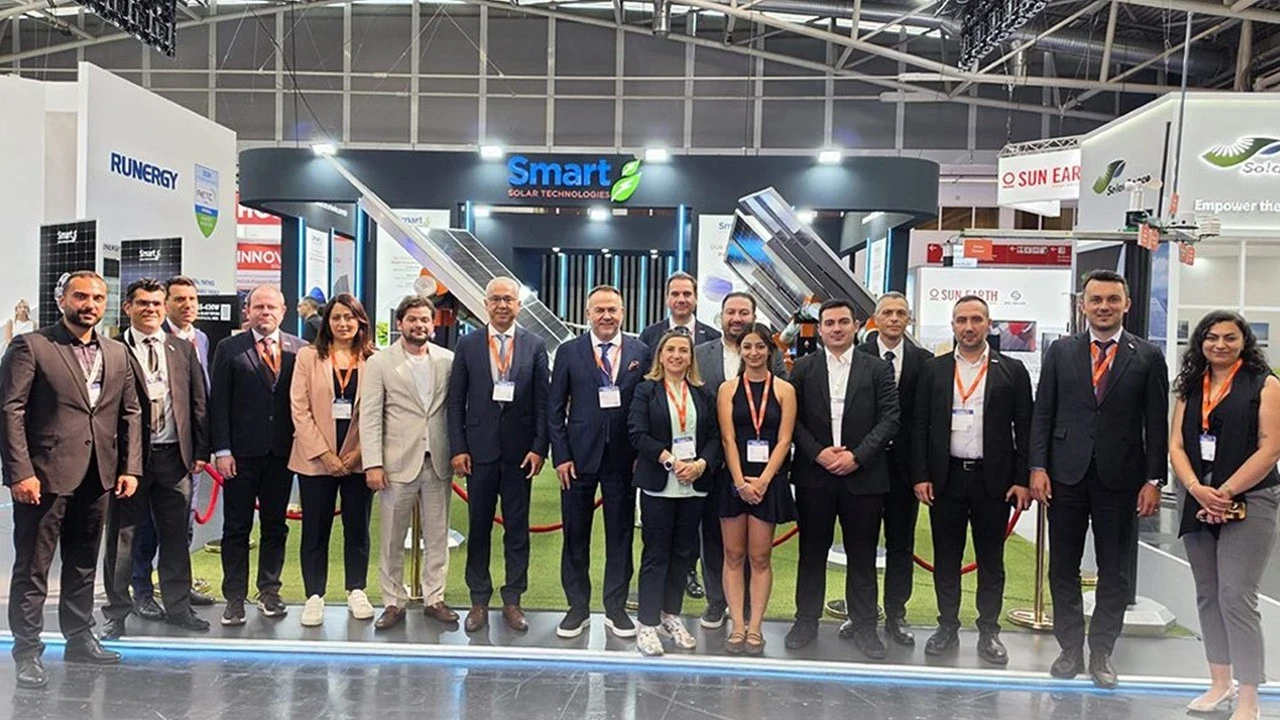 Güneş enerjisinde ezber bozuluyor! Yeni dönem resmen başladı! Smart Güneş 2027’de rekor ciro bekliyor