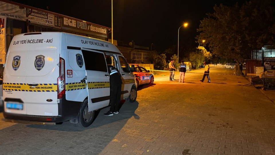 Uşak'ta esnaf kavgası kanlı bitti: 13 yaralı
