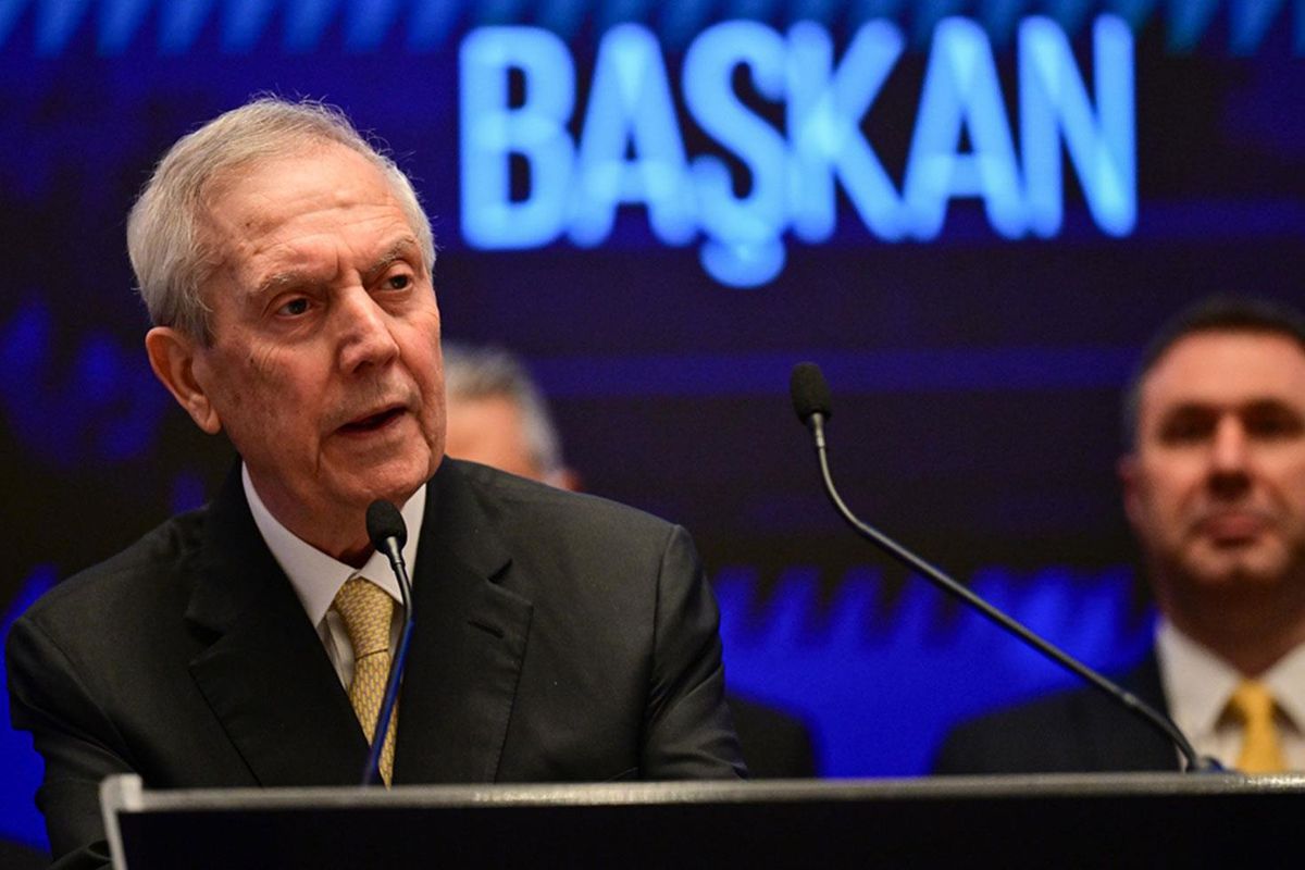 Fenerbahçe’de yönetim kurulu üyelerinin görev dağılımları belli oldu