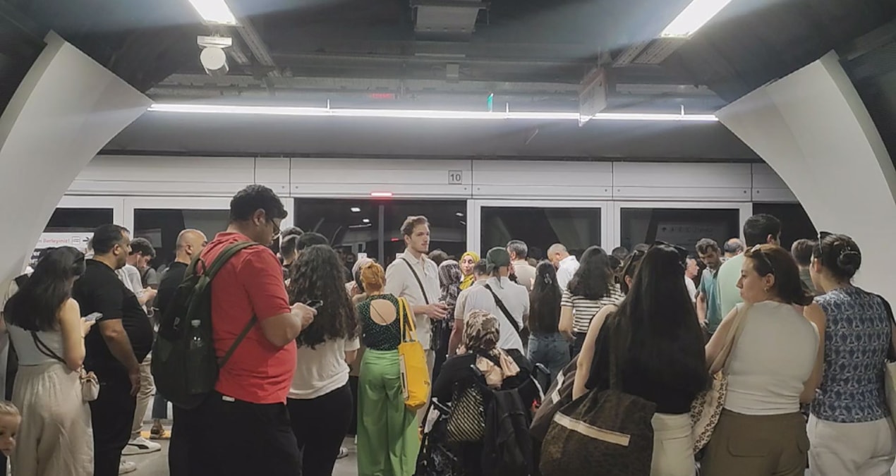 Yıldız- Mahmutbey Metro Hattı'nda teknik arıza