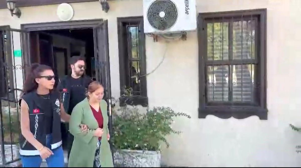 33 yıl hapis cezasıyla aranan kadın hırsız Bursa'da yakalandı