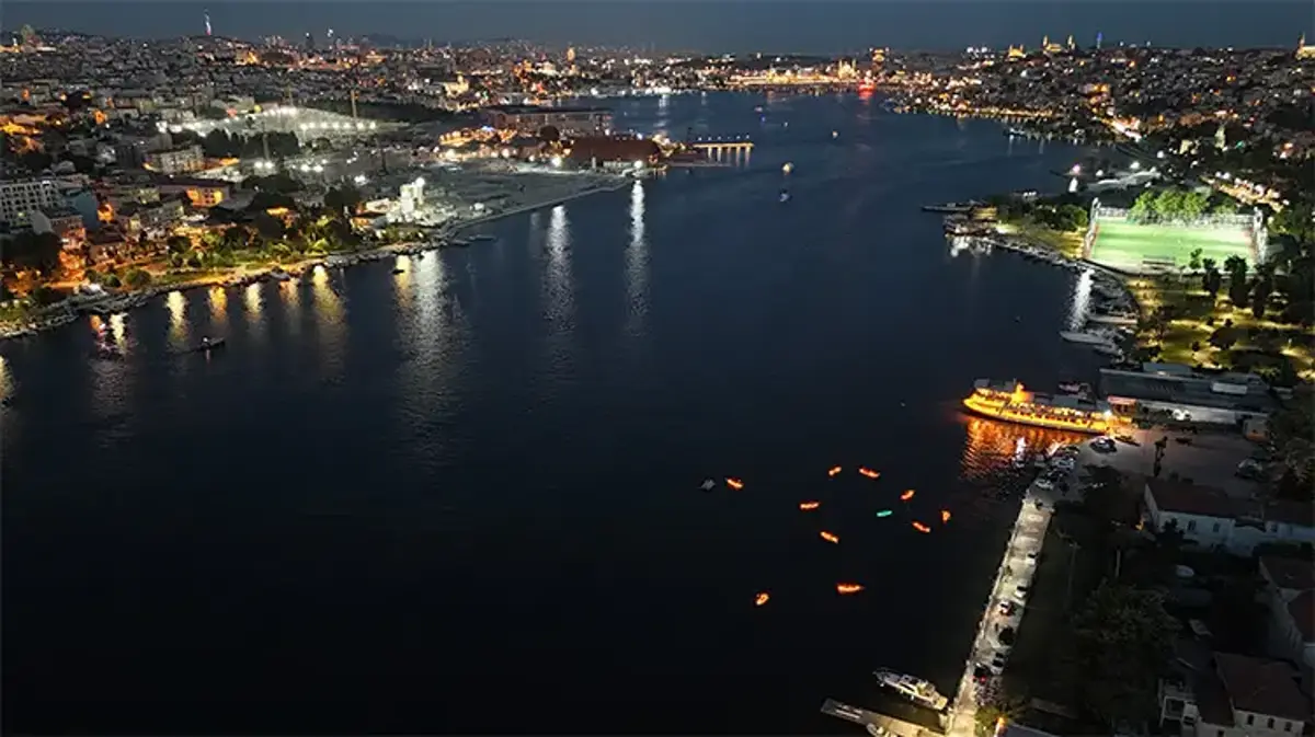 İstanbul’un göbeğinde görsel şölen! Tarihi yarımada manzaralı ücretsiz etkinliğe akın ettiler