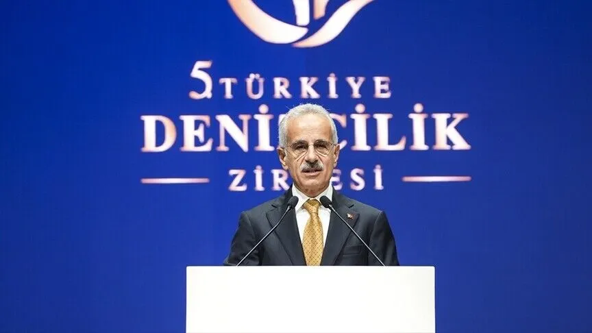 Bakan Uraloğlu: Türk boğazları, küresel ticaret ve enerji arz güvenliğinin en kritik geçiş noktalarından biridir
