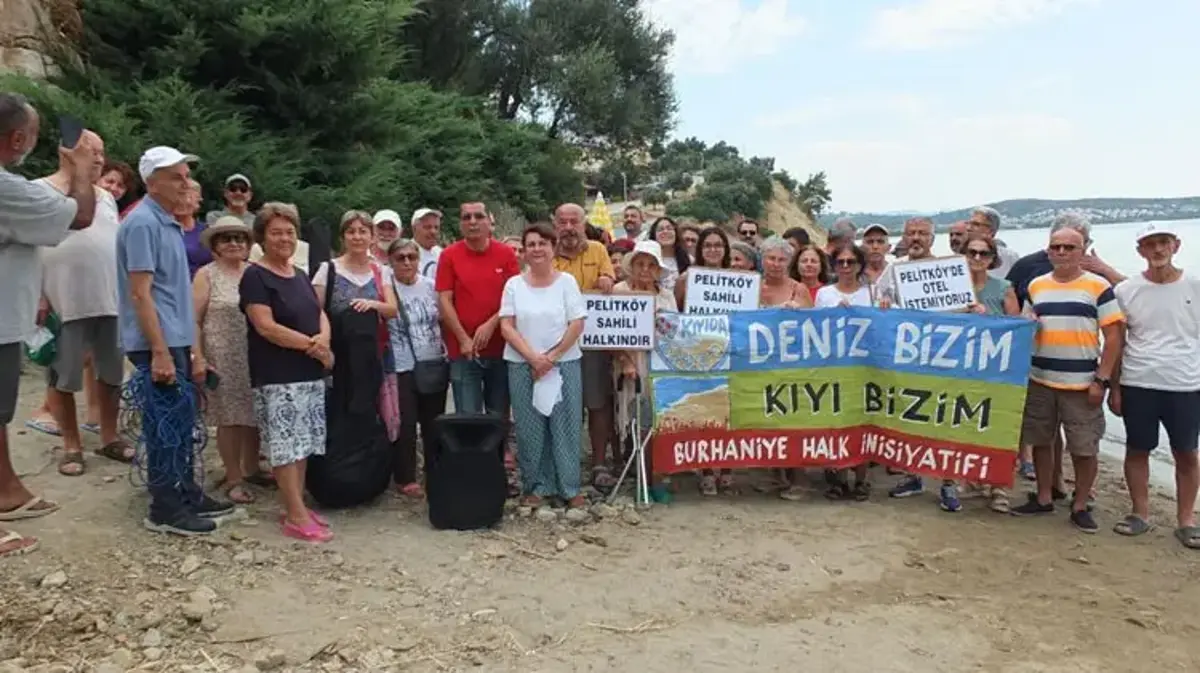 Balıkesir'de vatandaşlar özel şirketin plaj işgaline tepki gösterdi