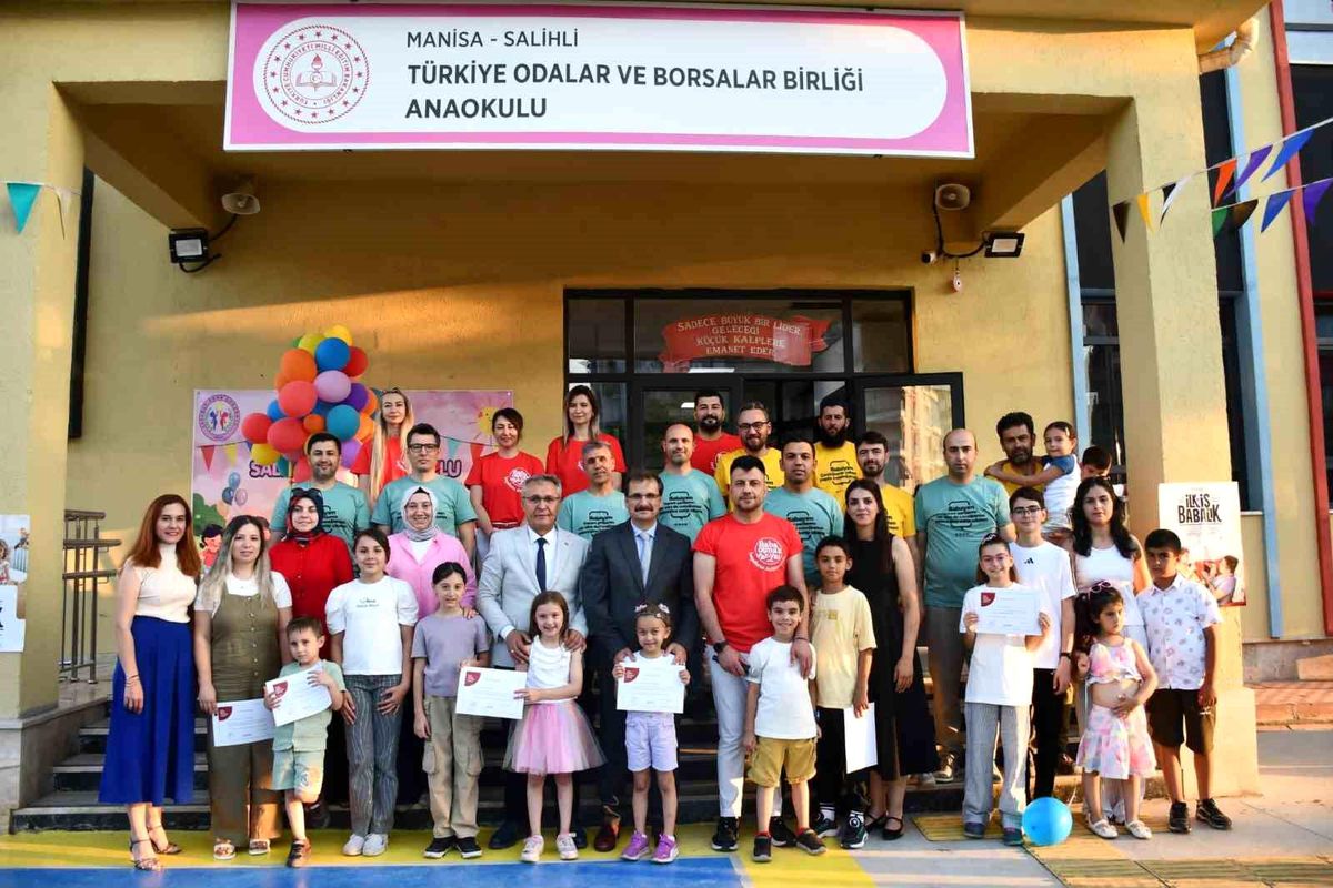 Salihli'de 'Baba Destek Programı' tamamlandı