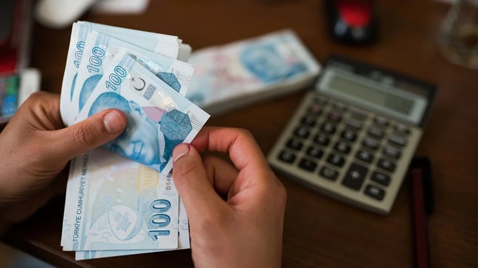Bakanlık duyurdu: Vergi mükellefleri için yapay zeka destekli 'Bilinç Platformu' devreye giriyor | EKONOMİ HABERLERİ