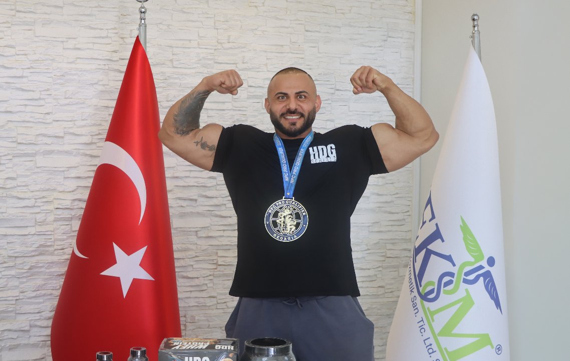 Milli Sporcu Ahmet Koç'tan Hekim İlaç'a ziyaret