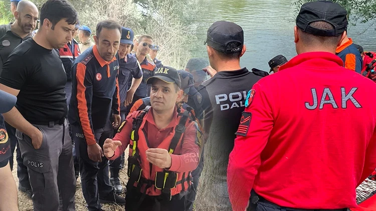 Çocuğunu kurtarmaya çalışırken hayatını kaybetti