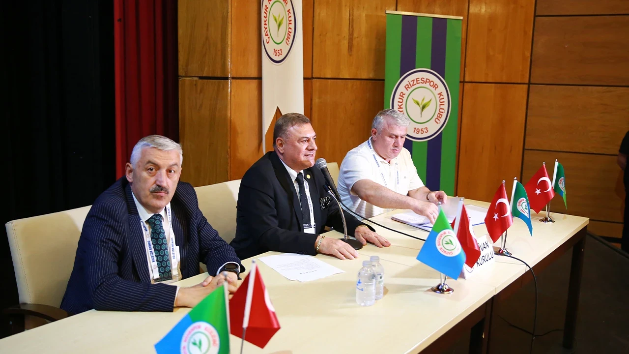 Çaykur Rizespor'un yeni başkanı Ali Zeki Saruhan oldu